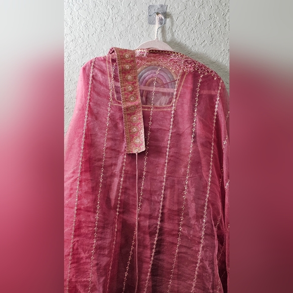 Indian Designer Kurta set - Picture 7 of 10